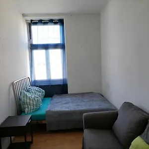 Apartmán 131, Vídeň