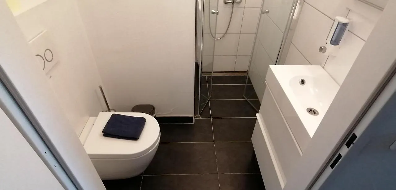 Luna Apartments Viena 0*,