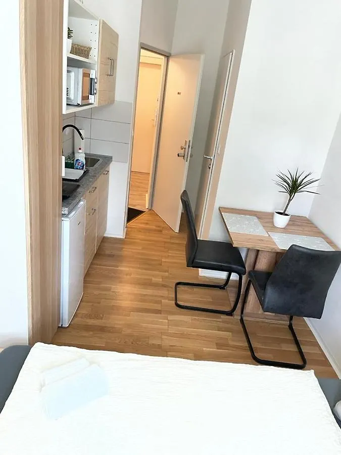 Luna Apartments Vienna Austria