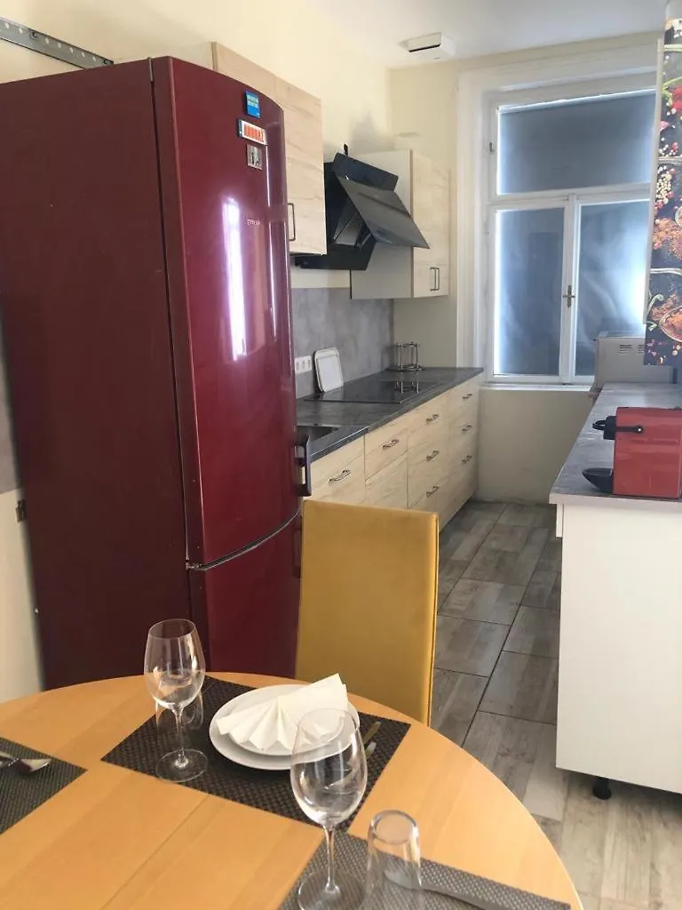 Luna Apartments Wenen