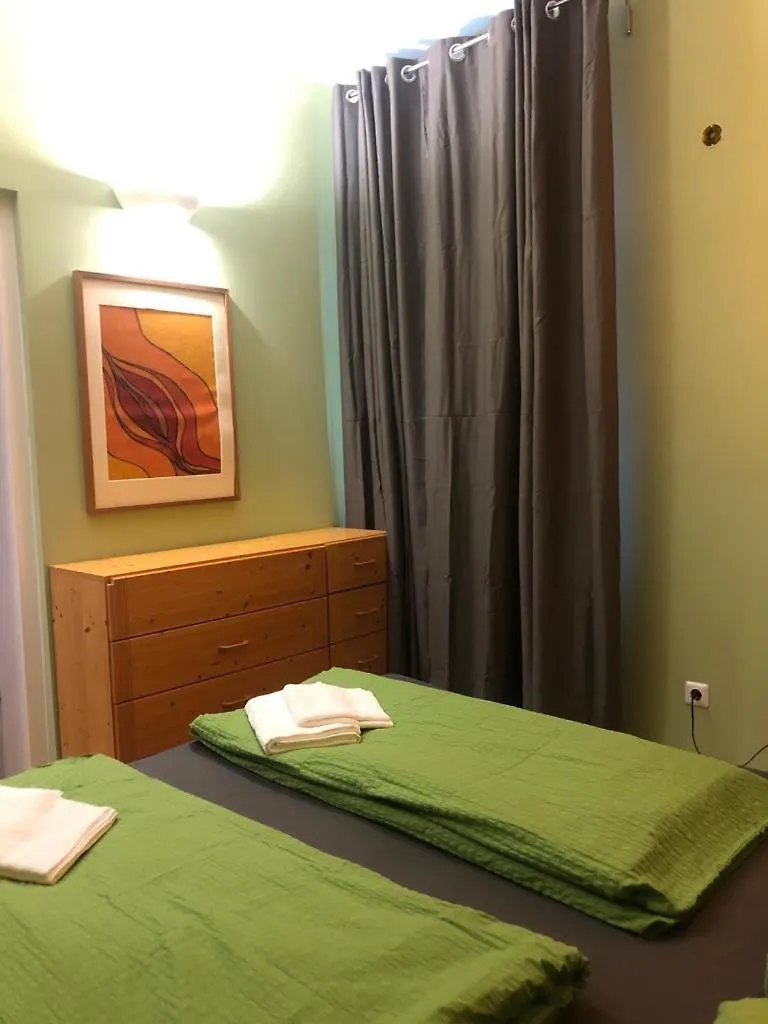 Luna Apartments Wenen