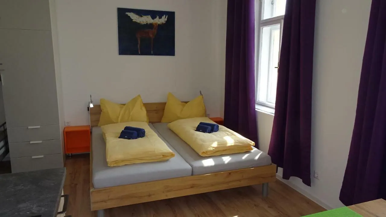 Luna Apartments Wenen