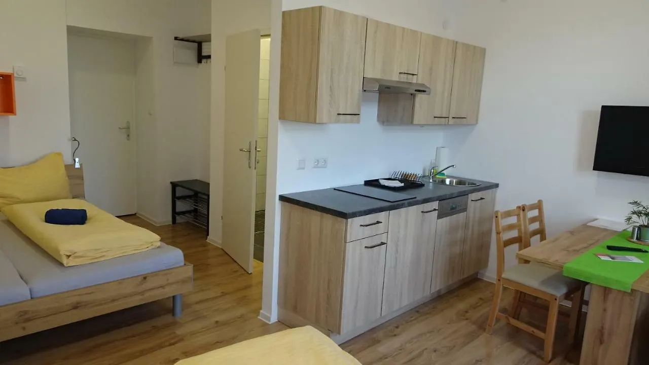 Luna Apartments Viena 0*,  Austria